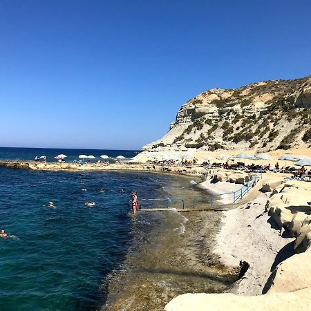 Beach Front High End Apartment, Direct Sea Views. Marsalforn Buitenkant foto