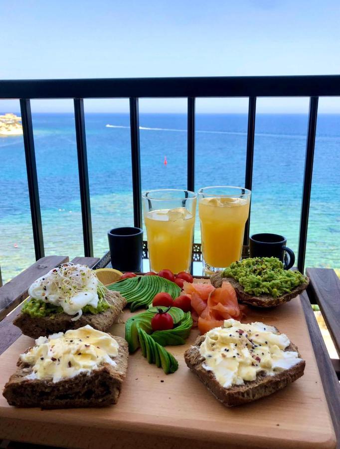 Beach Front High End Apartment, Direct Sea Views. Marsalforn Buitenkant foto