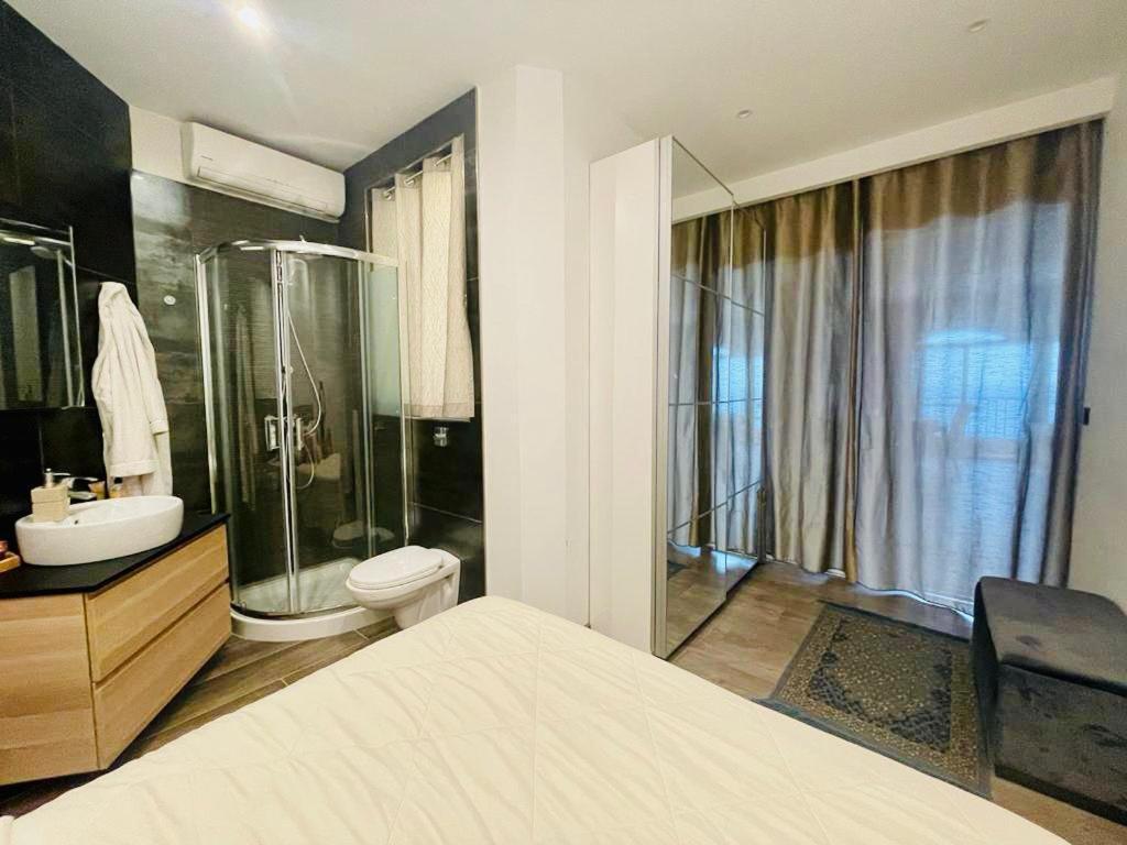 Beach Front High End Apartment, Direct Sea Views. Marsalforn Buitenkant foto