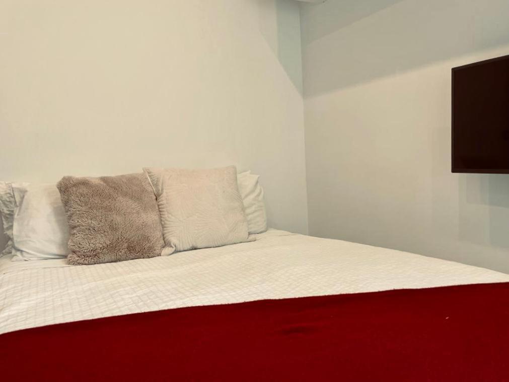 Beach Front High End Apartment, Direct Sea Views. Marsalforn Buitenkant foto
