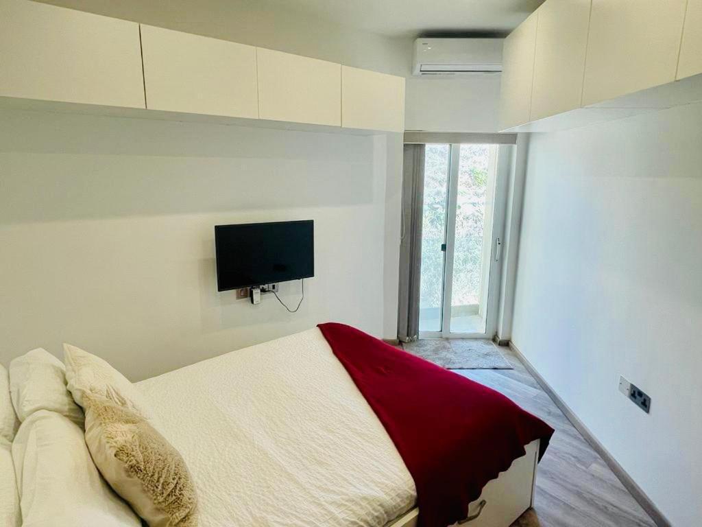 Beach Front High End Apartment, Direct Sea Views. Marsalforn Buitenkant foto