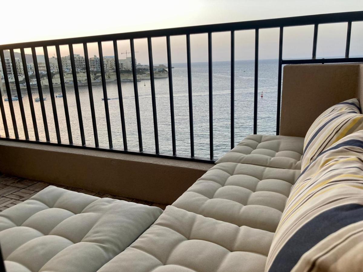 Beach Front High End Apartment, Direct Sea Views. Marsalforn Buitenkant foto